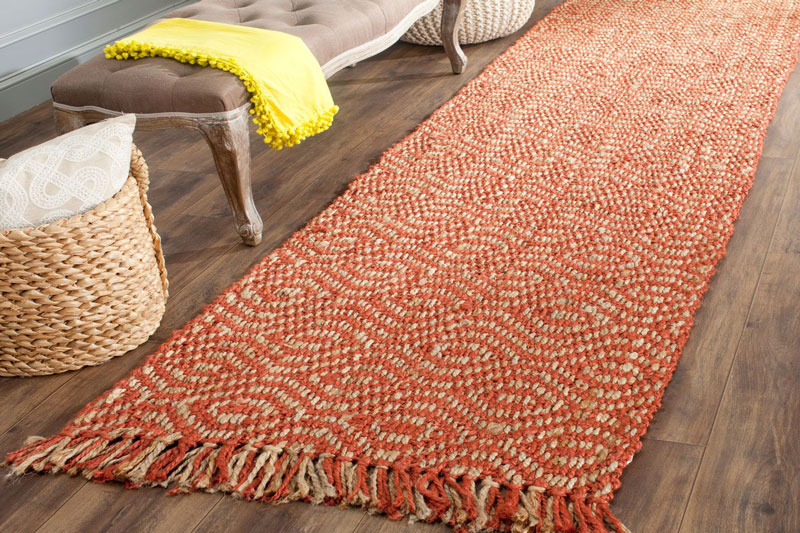 Плетённая ковровая дорожка